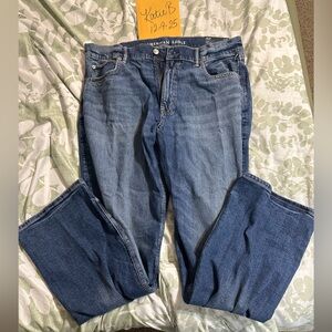 American Eagle Low-rise Strigid Ex Boyfriend Jeans Size 12 Long